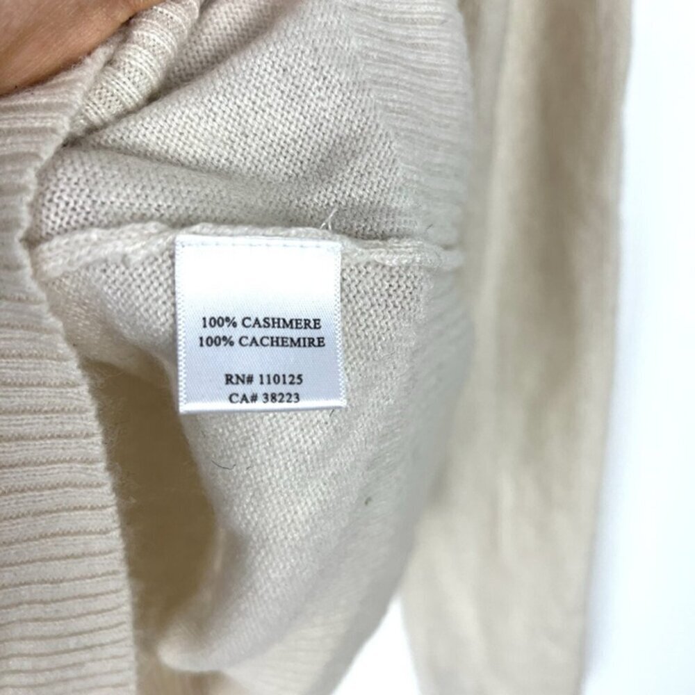 Phoebe & Lola Ivory Cashmere Sweater‎ Sz XS V Neck Y2K Coquette Preppy Capsule - Picture 2 of 8